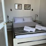Ξενοδοχείο με διαμερίσματα Village Liana Marouli Kastraki Kastrákion